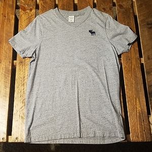 Abercrombie & Fitch V-Neck